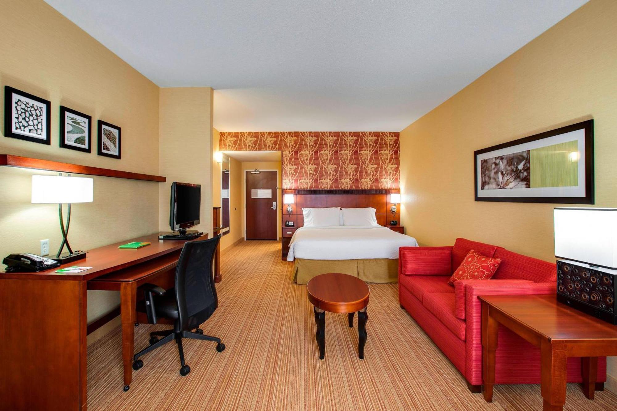 Courtyard By Marriott Chicago Schaumburg/Woodfield Mall Bagian luar foto