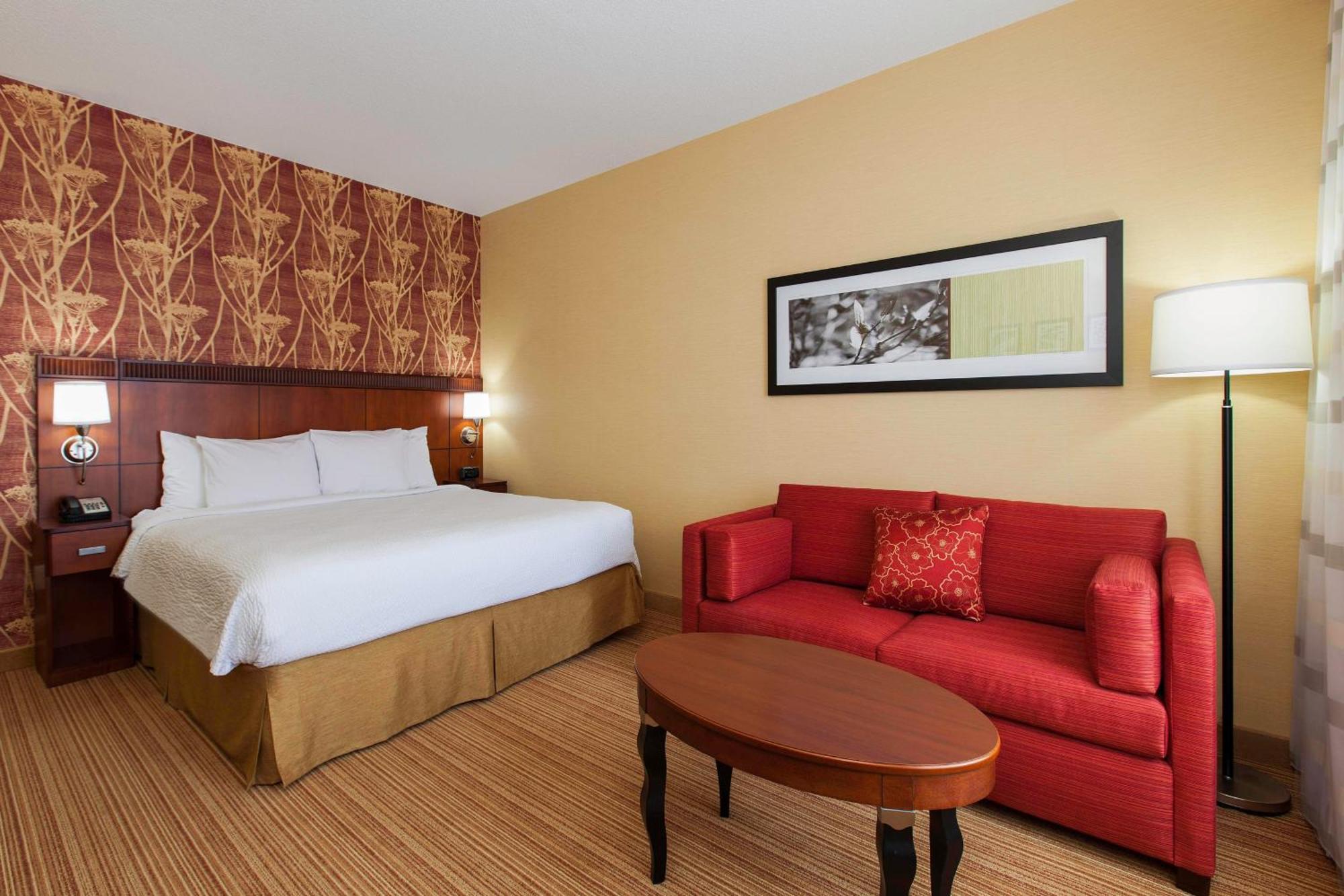 Courtyard By Marriott Chicago Schaumburg/Woodfield Mall Bagian luar foto